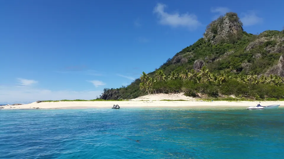 Playa virgen de la deshabitada isla de Monuriki, escenario del rodaje de la película Náufrago.