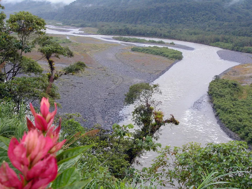 Río Pastaza en banos-de-agua-santa