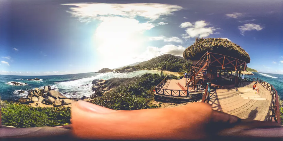 Panorámica de Cabo San Juan del Guía en el Parque Nacional Natural Tayrona con su mar turquesa y vegetación selvática