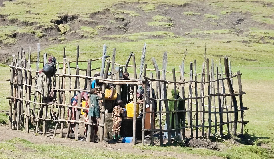 Impresionantes acantilados y mesetas de alta montaña en el Parque Nacional de las Montañas Simien.