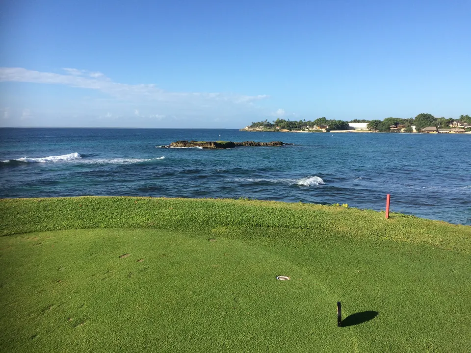 Hoyo del campo de golf Teeth of the Dog, en Casa de Campo, La Romana.