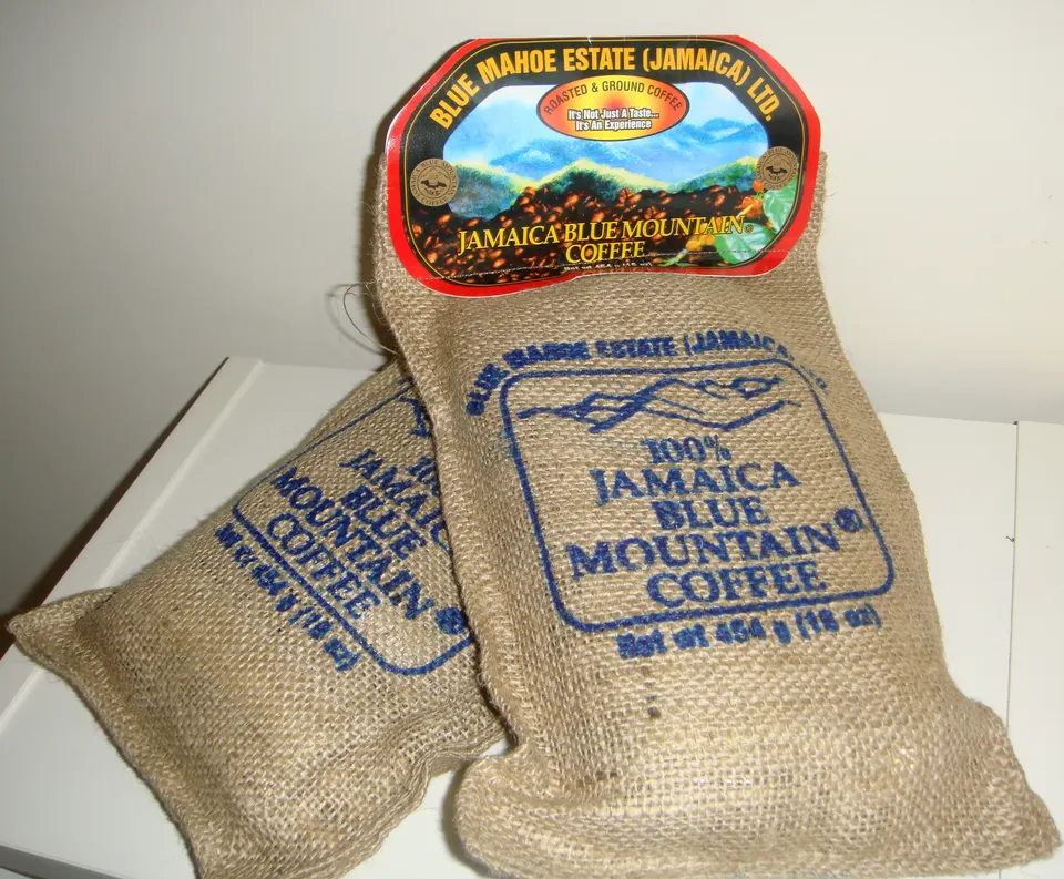 Café Blue Mountain, uno de los más cotizados del mundo, cultivado en Jamaica.