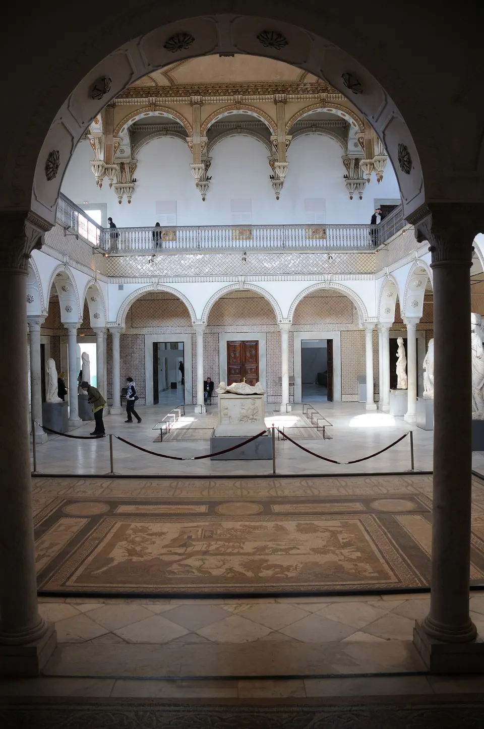 Célebre mosaico romano de Virgilio redactando la Eneida en el Museo Nacional del Bardo.