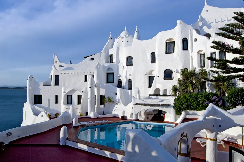 Carlos Páez Vilaró's "Casapueblo." Punta Ballena, Uruguay. en punta-del-este