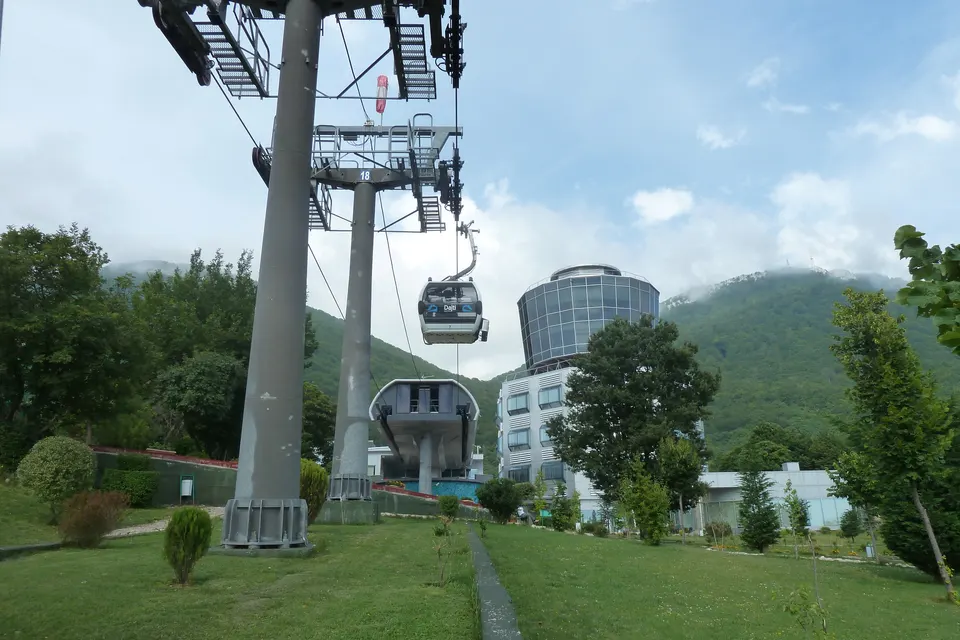 La estación base del teleférico Dajti Ekspres, en las afueras de Tirana.