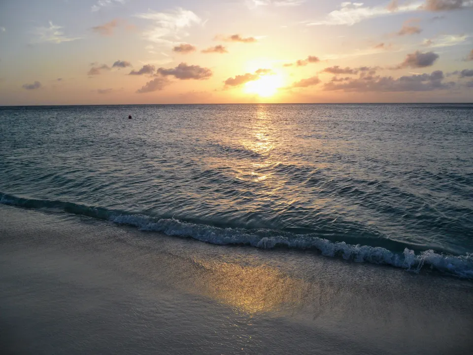 Atardecer en Eagle Beach, Aruba.