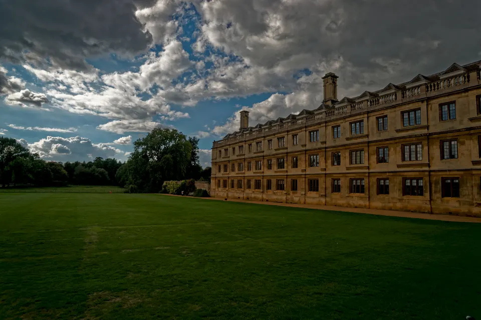 The Backs: la vista de los colegios desde el río Cam, Cambridge.