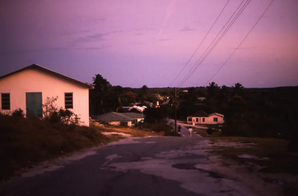 Atardecer en George Town, Great Exuma, Bahamas.