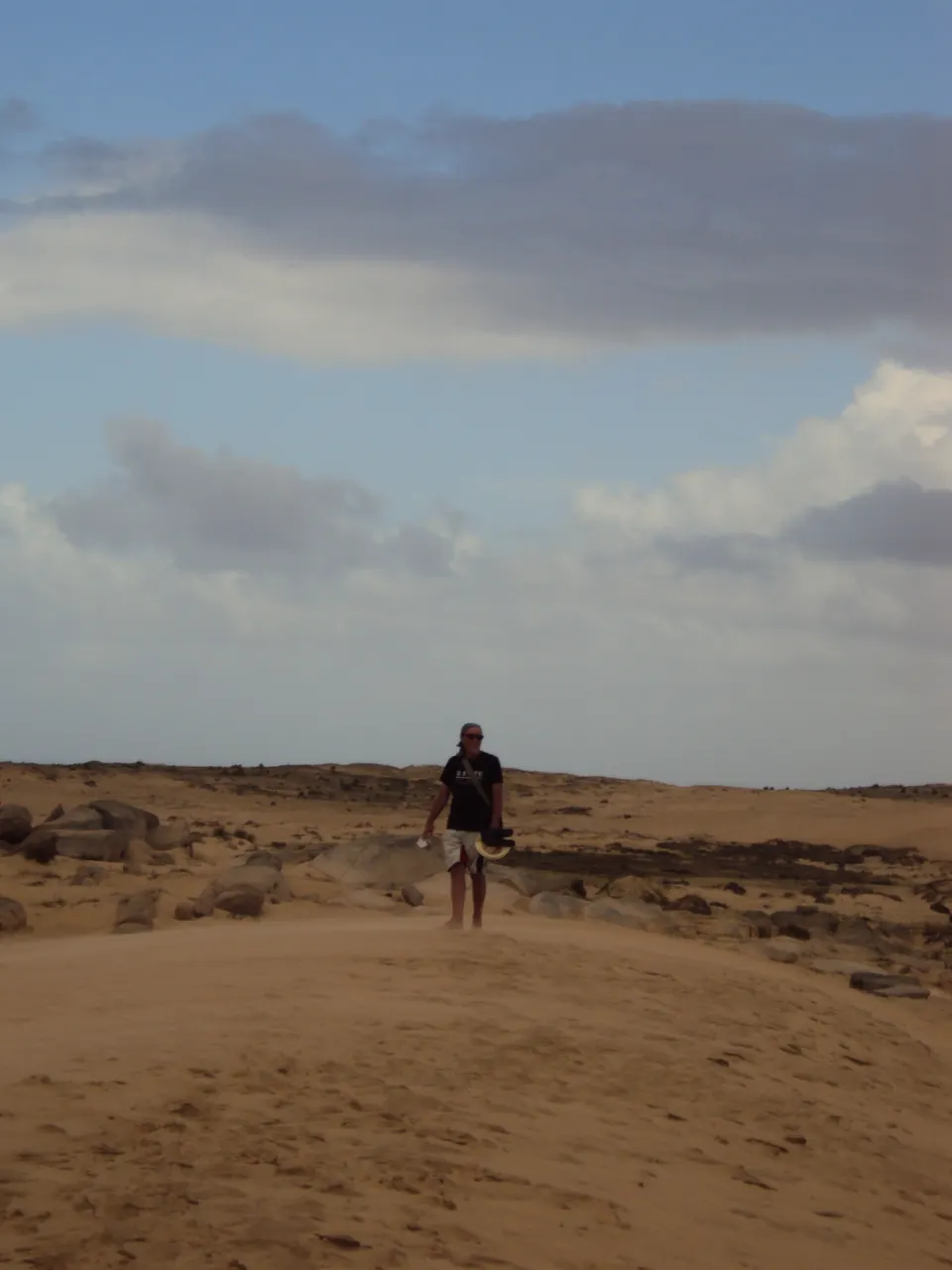 El cerro de la buena vista es el punto más alto que separa Valizas del Cabo Polonio. Sus dunas sobervias, presentan un e en cabo-polonio