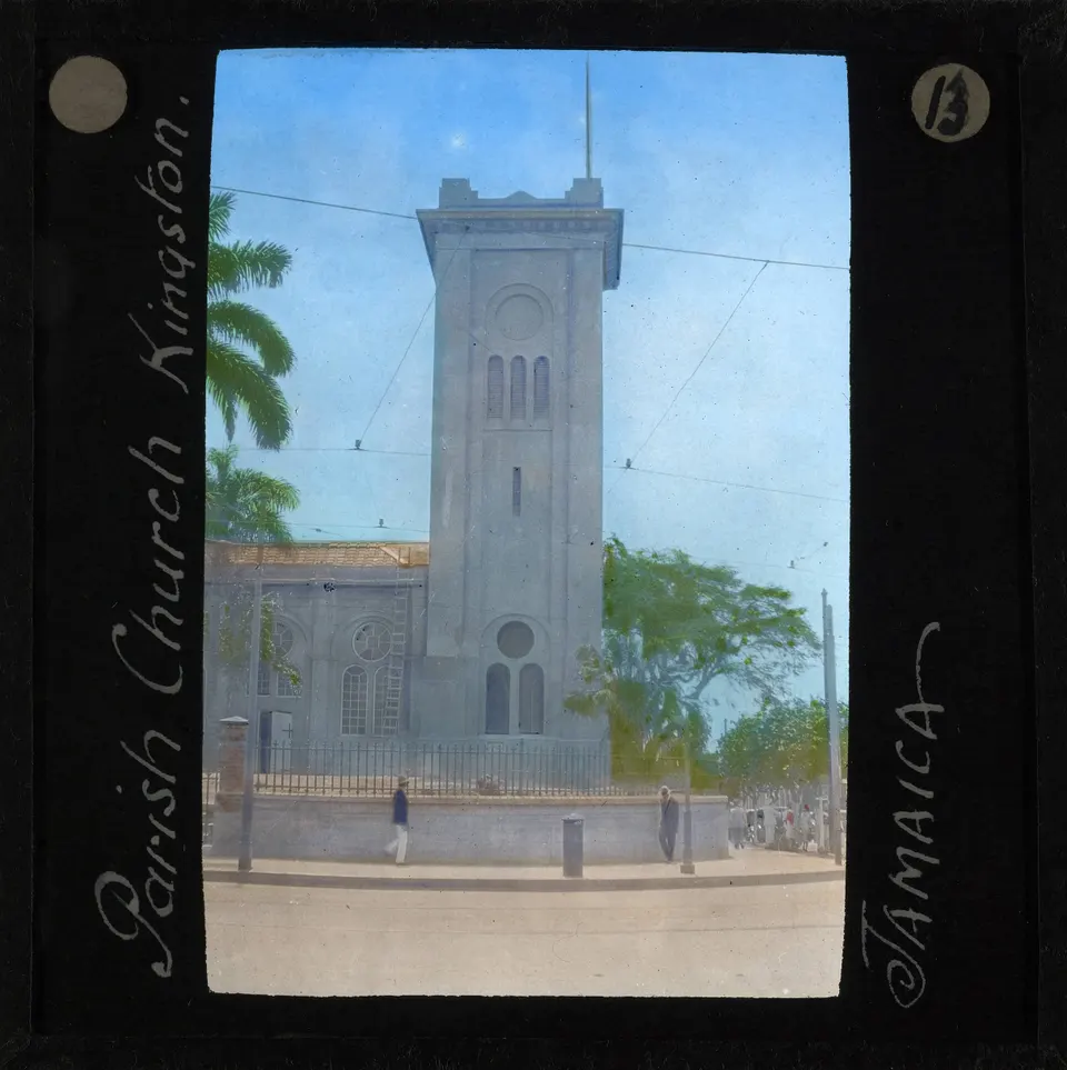 Fotografía histórica de la iglesia parroquial de Kingston, Jamaica.