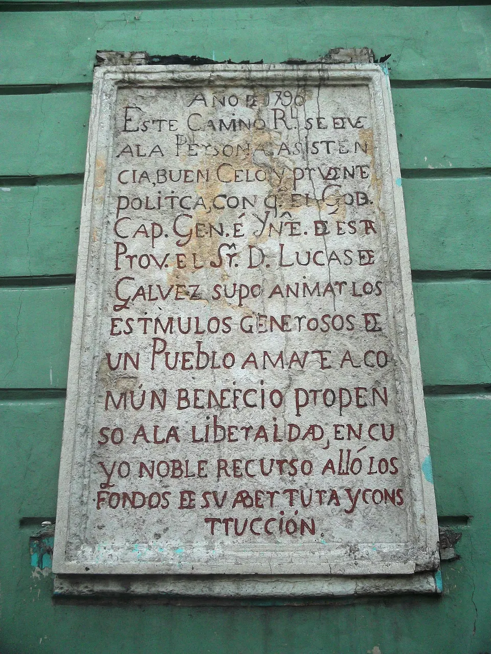 Arco virreinal de San Juan, una de las históricas puertas coloniales de entrada a la ciudad de Mérida.