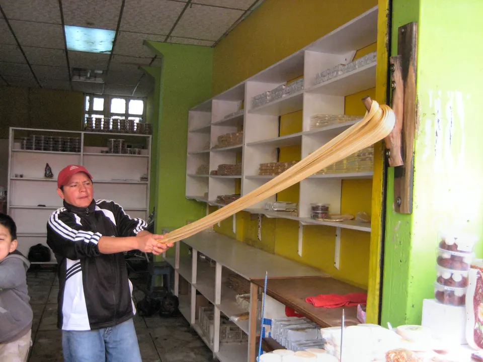 Melcocha, Baños. en banos-de-agua-santa