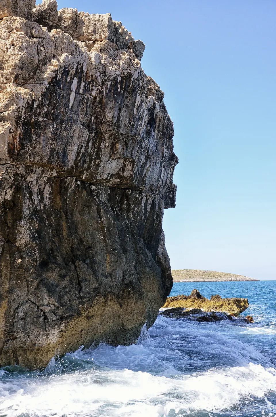 Acantilados de la península de Karaburun.