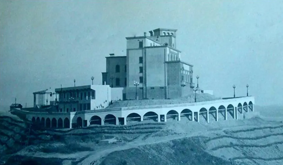 La Villa Real de Durrës en 1938, residencia de verano del rey Zog I.